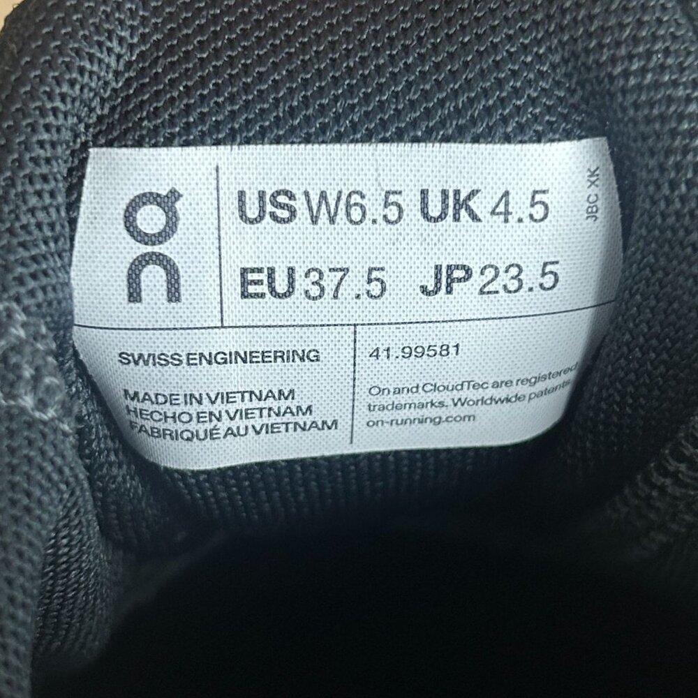 On Cloudswift Athletic Running Shoes Womens 6.5 Black White Low Top Lace Up - Picture 5 of 10